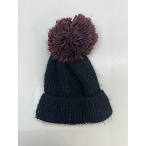 Wild Fable Womens Hat Black Knit Purple Pom Winter Beanie